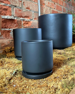 Cylinder Planter w/ Saucer Matte Black 4”-6”