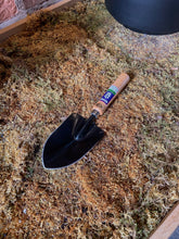 Load image into Gallery viewer, Garden Trowel from RT1Home
